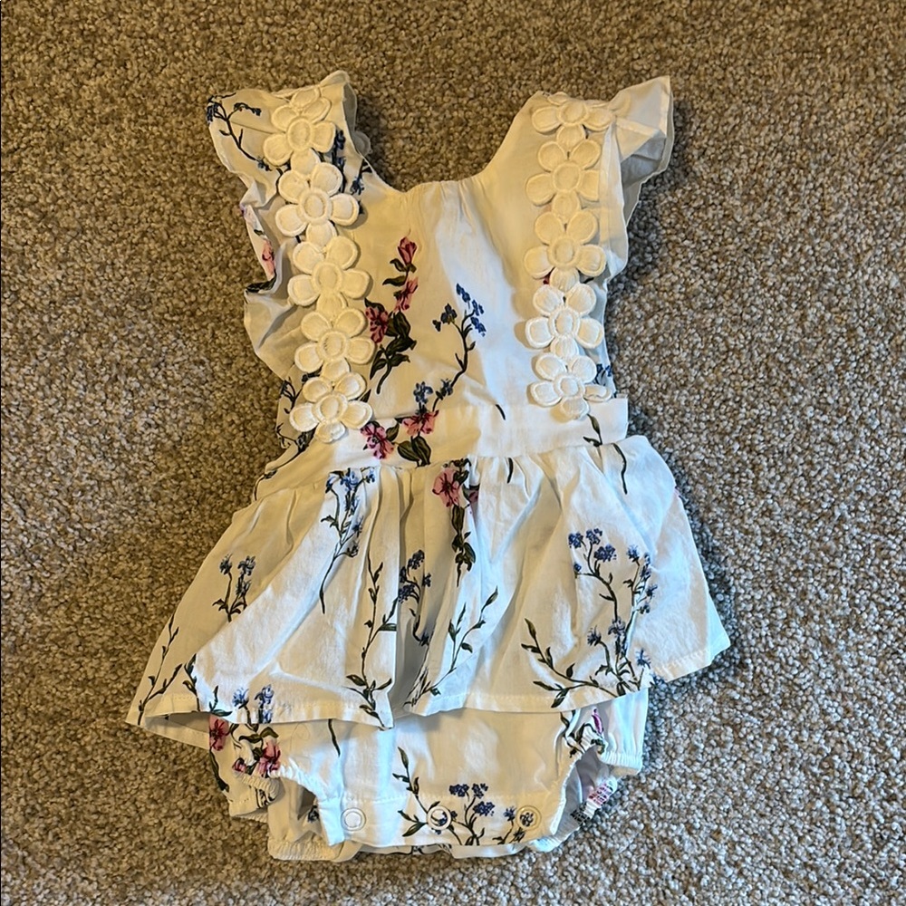 Lil Lemons Floral Baby Romper with Ruffle Sleeves